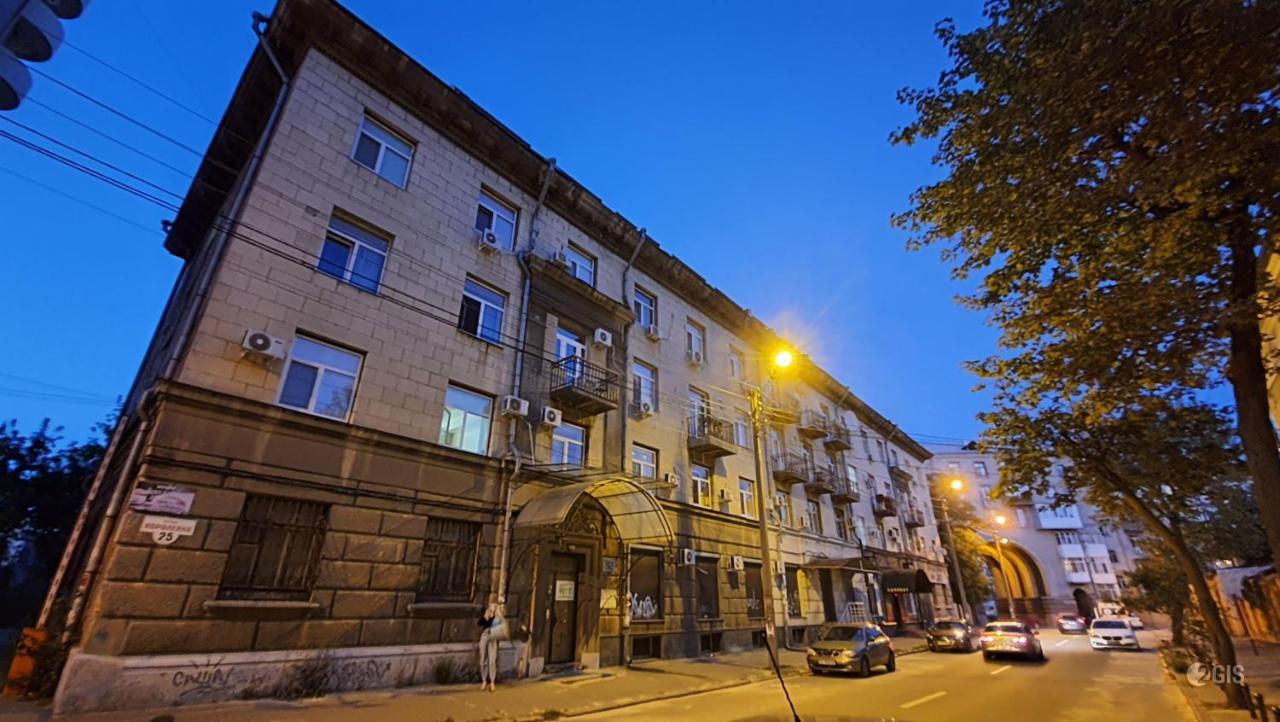 شقة خاركيف  في New Studio In The Center - Korolenka Str. 25/62 المظهر الخارجي الصورة